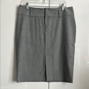 Old Navy Gray Pencil Skirt Knee-Length Stretch Work Style, Size 10